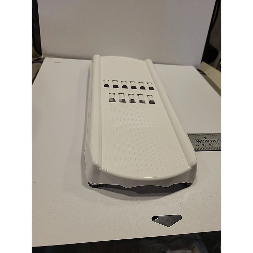 Pampered Chef Veggie‎ Strip Maker 1145